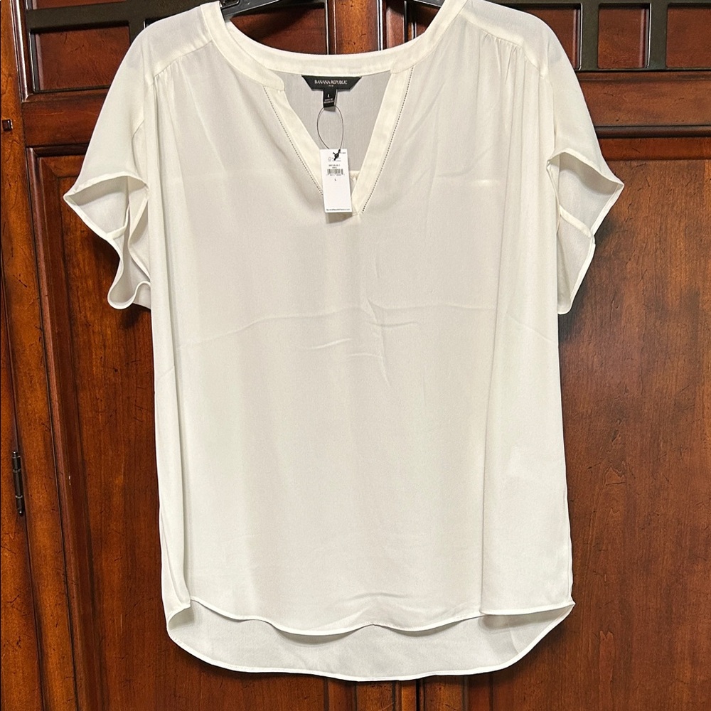 Banana Republic Factory Cream Blouse
